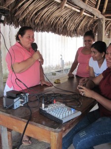 nicaragua_grethelonthemic1